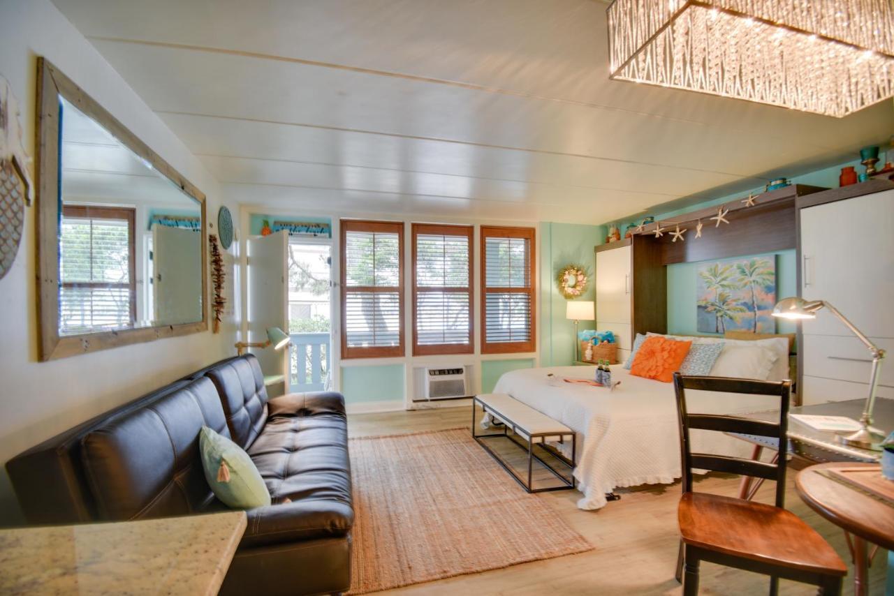 Chic Virginia Beach Retreat - Pool, Steps To Beach 외부 사진