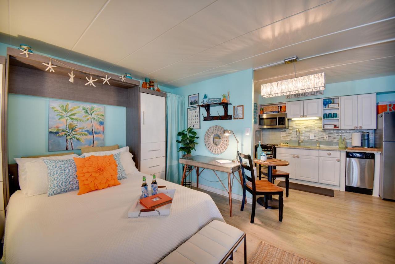 Chic Virginia Beach Retreat - Pool, Steps To Beach 외부 사진
