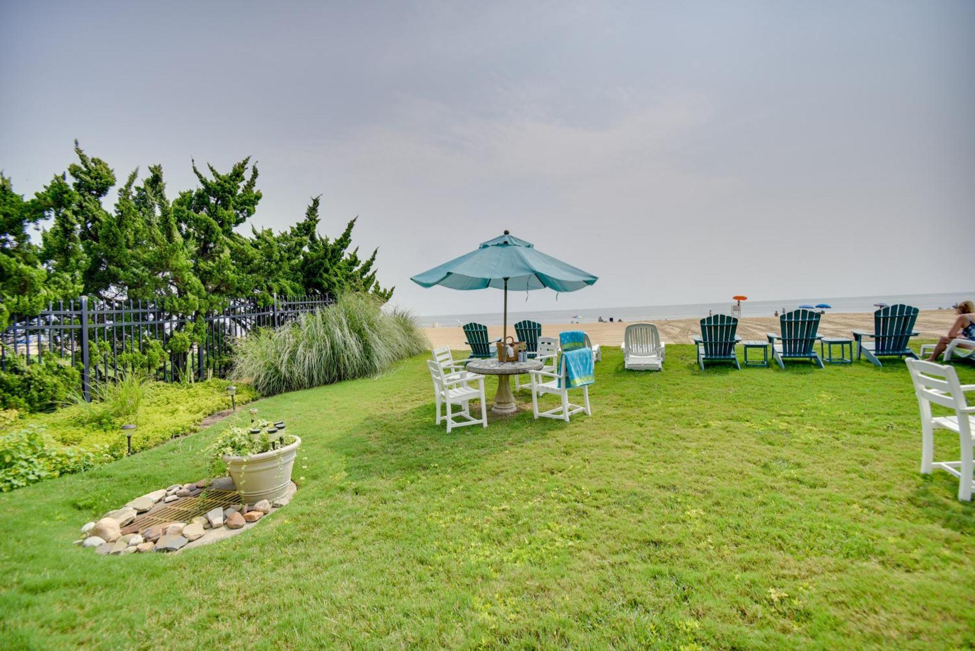 Chic Virginia Beach Retreat - Pool, Steps To Beach 외부 사진